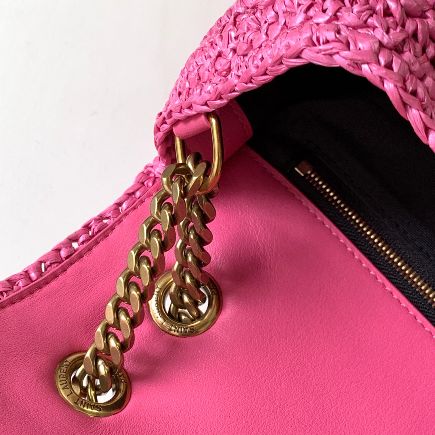 YSL NIKI MEDIUM CHAIN BAG IN RAFFIA AND LEATHER 11 X 7.8 X 3.3 INCHES - Image 9
