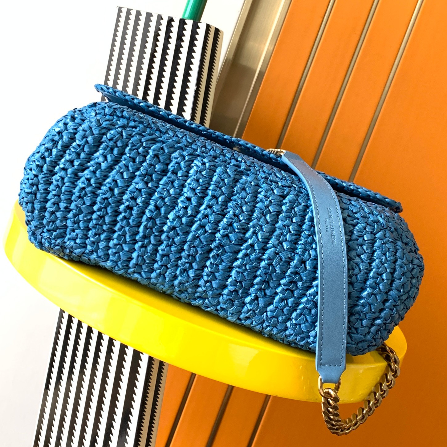 YSL NIKI MEDIUM CHAIN BAG IN RAFFIA AND LEATHER BLUE 11 X 7.8 X 3.3 INCHES - Image 4
