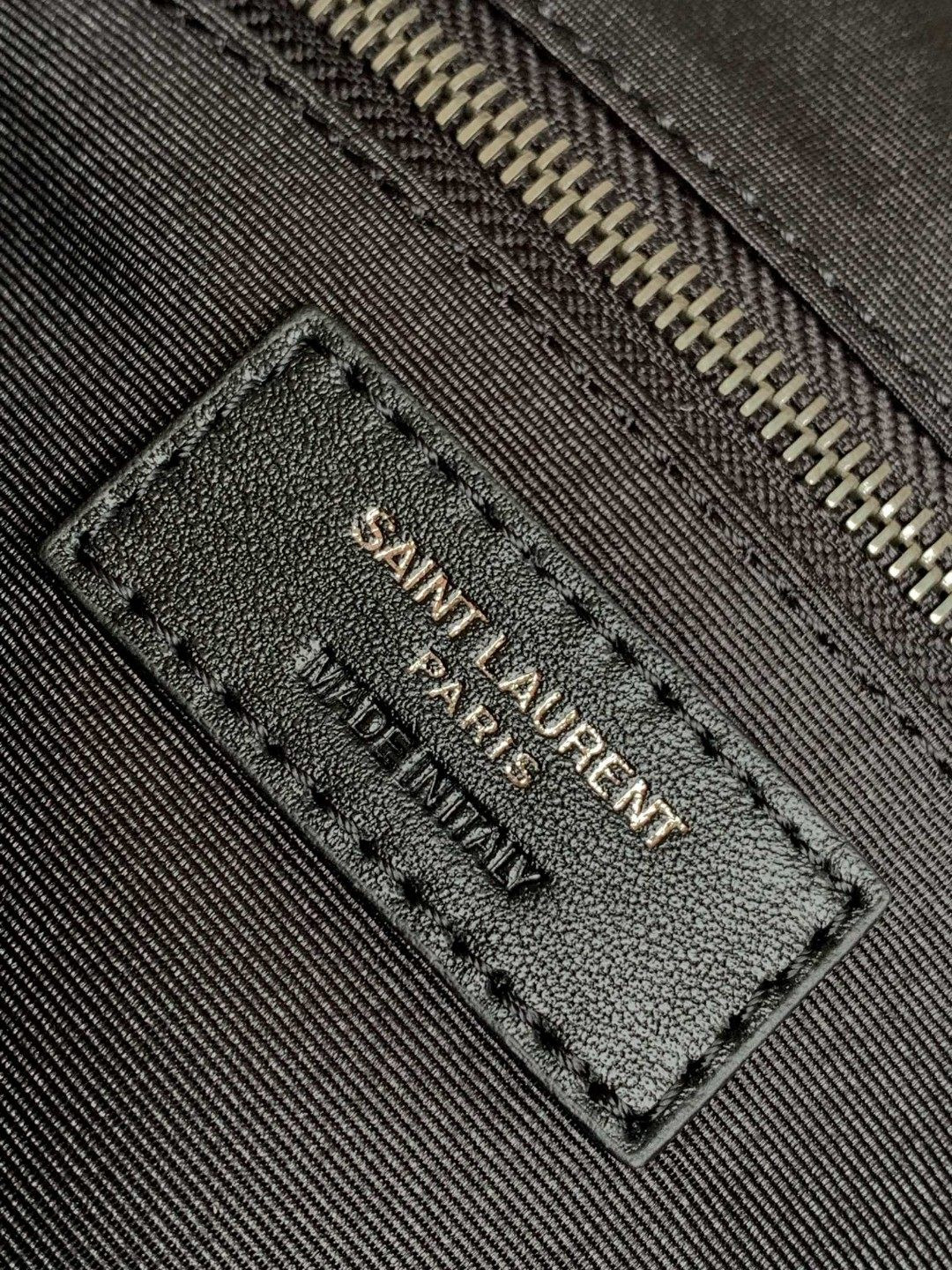 YSL NIKI SHOPPING IN VINTAGE LEATHER GRAY 12.9 X 10.6 X 4.5 INCHES - Image 9