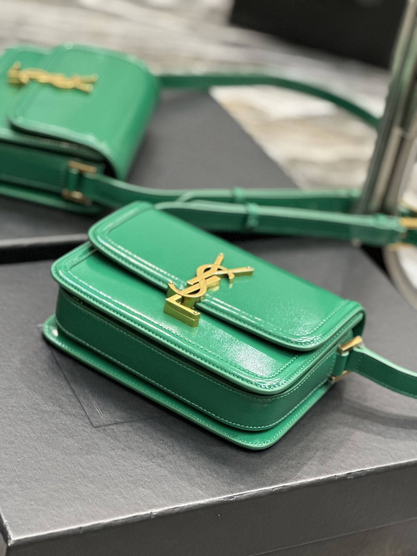 YSL SOLFERINO SMALL SATCHEL IN BOX SAINT LAURENT GREEN 7.4 X 5.1 X 1.9 INCHES - Image 8