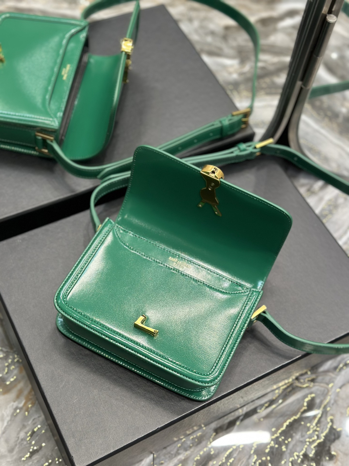 YSL SOLFERINO SMALL SATCHEL IN BOX SAINT LAURENT GREEN 7.4 X 5.1 X 1.9 INCHES - Image 9