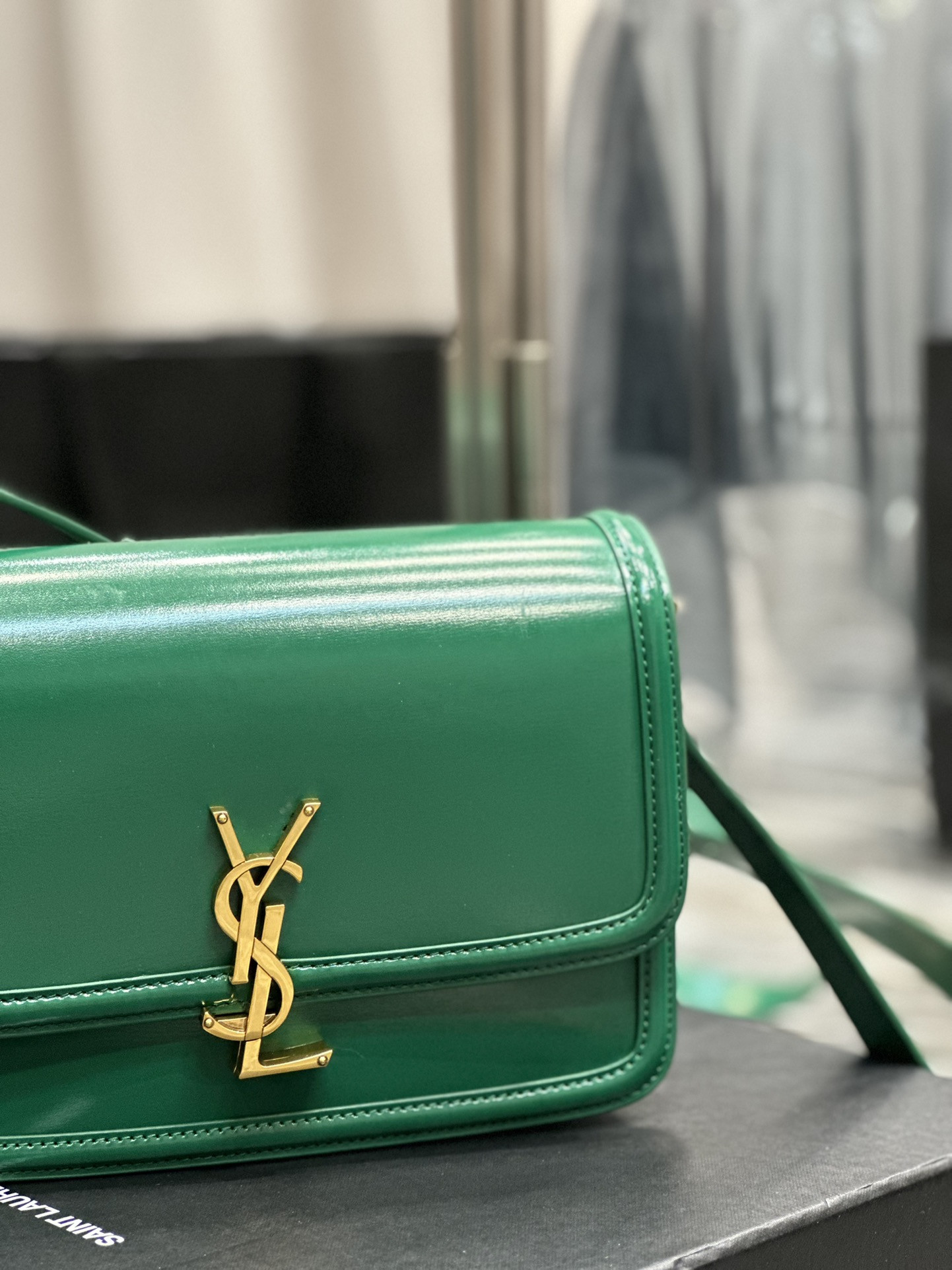YSL SOLFERINO MEDIUM SATCHEL IN BOX SAINT LAURENT GREEN 9.1 X 6.3 X 2.4 INCHES - Image 5