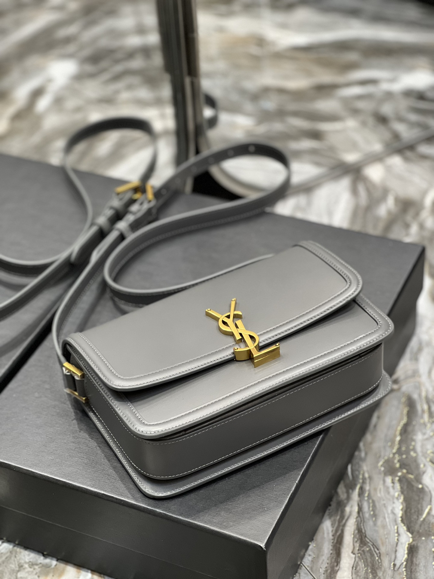 YSL SOLFERINO MEDIUM SATCHEL IN BOX SAINT LAURENT LIGHT GRAY 9.1 X 6.3 X 2.4 INCHES - Image 6