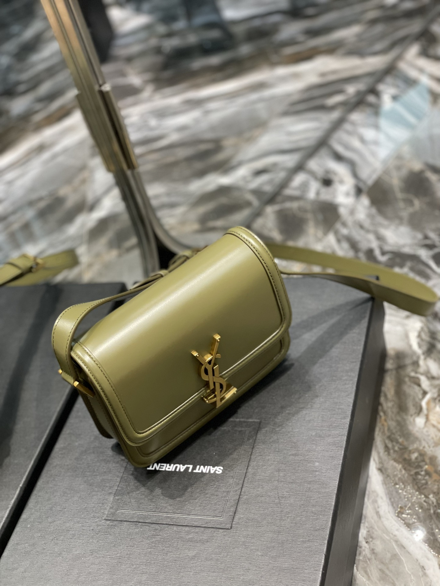 YSL SOLFERINO SMALL SATCHEL IN BOX SAINT LAURENT Avocado GREEN 7.4 X 5.1 X 1.9 INCHES - Image 4