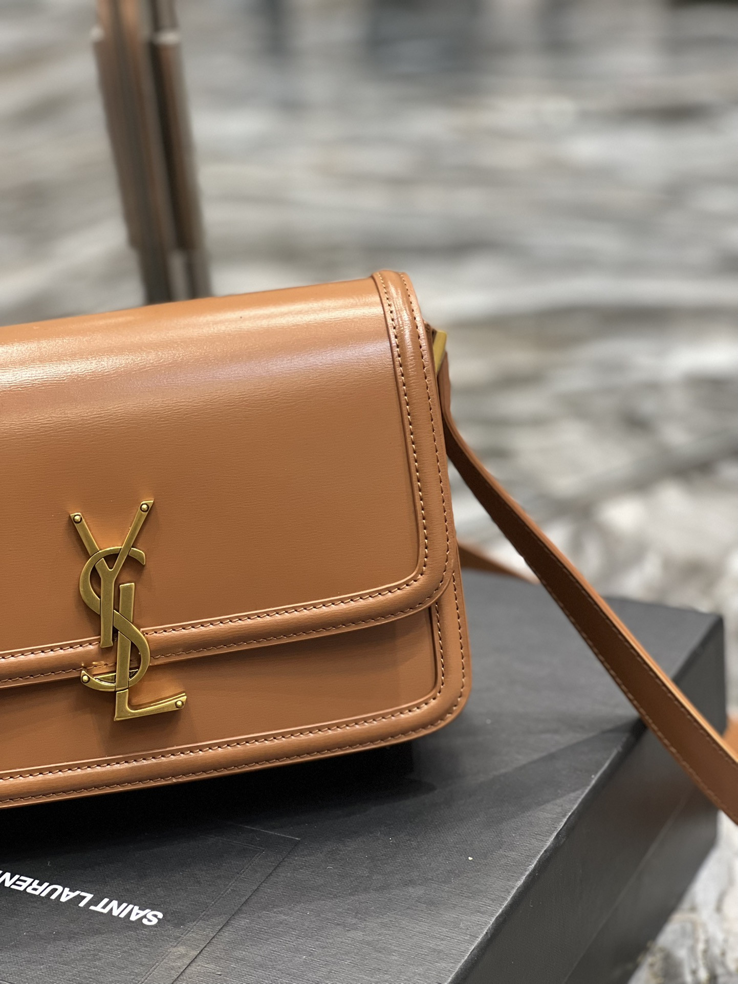 YSL SOLFERINO MEDIUM SATCHEL IN BOX SAINT LAURENT BROWN 9.1 X 6.3 X 2.4 INCHES - Image 4