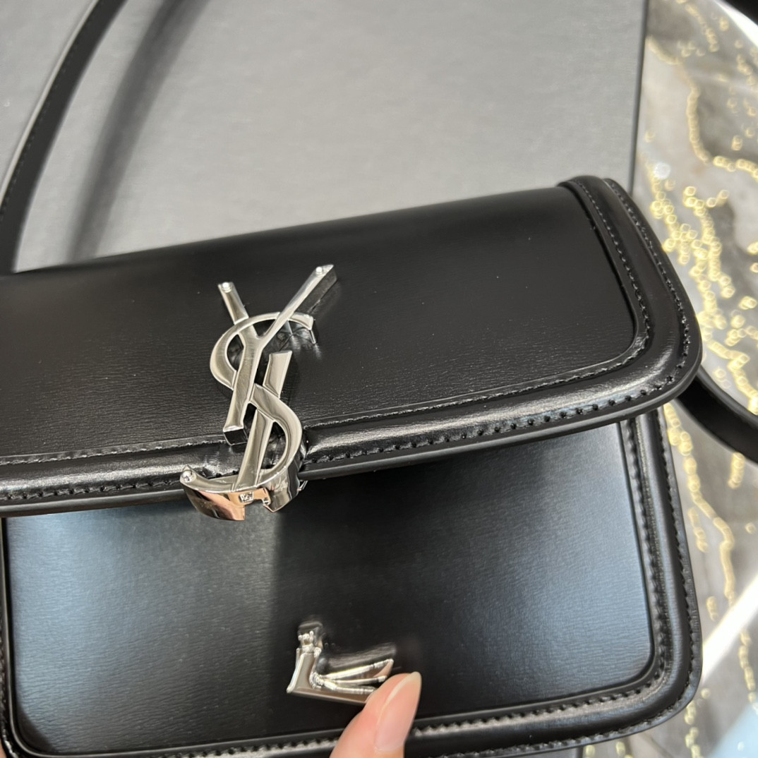 YSL SOLFERINO SMALL IN GLAZED LEATHER 7.4 X 5.1 X 1.9 INCHES - Image 8