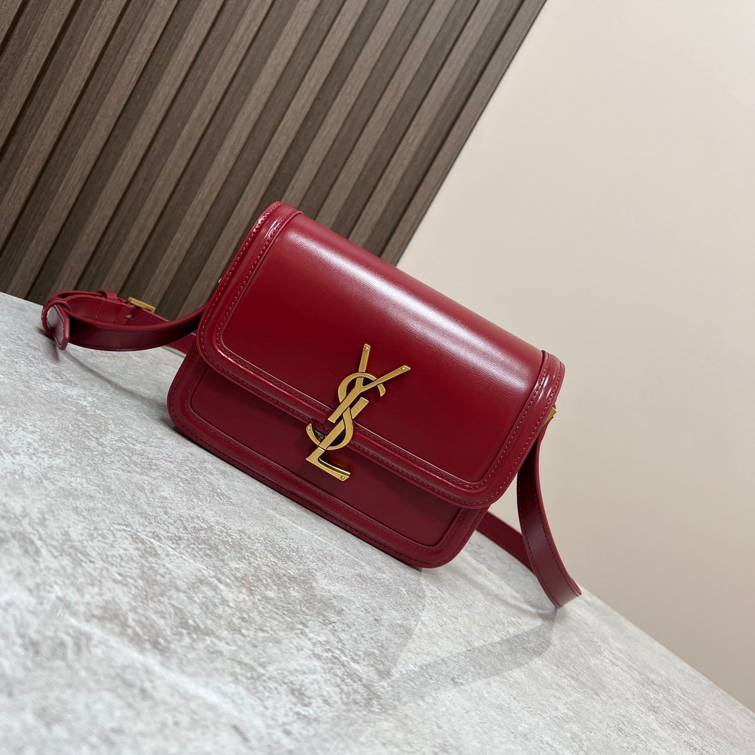 YSL SOLFERINO SMALL SATCHEL IN BOX SAINT LAURENT RED 7.4 X 5.1 X 1.9 INCHES - Image 2