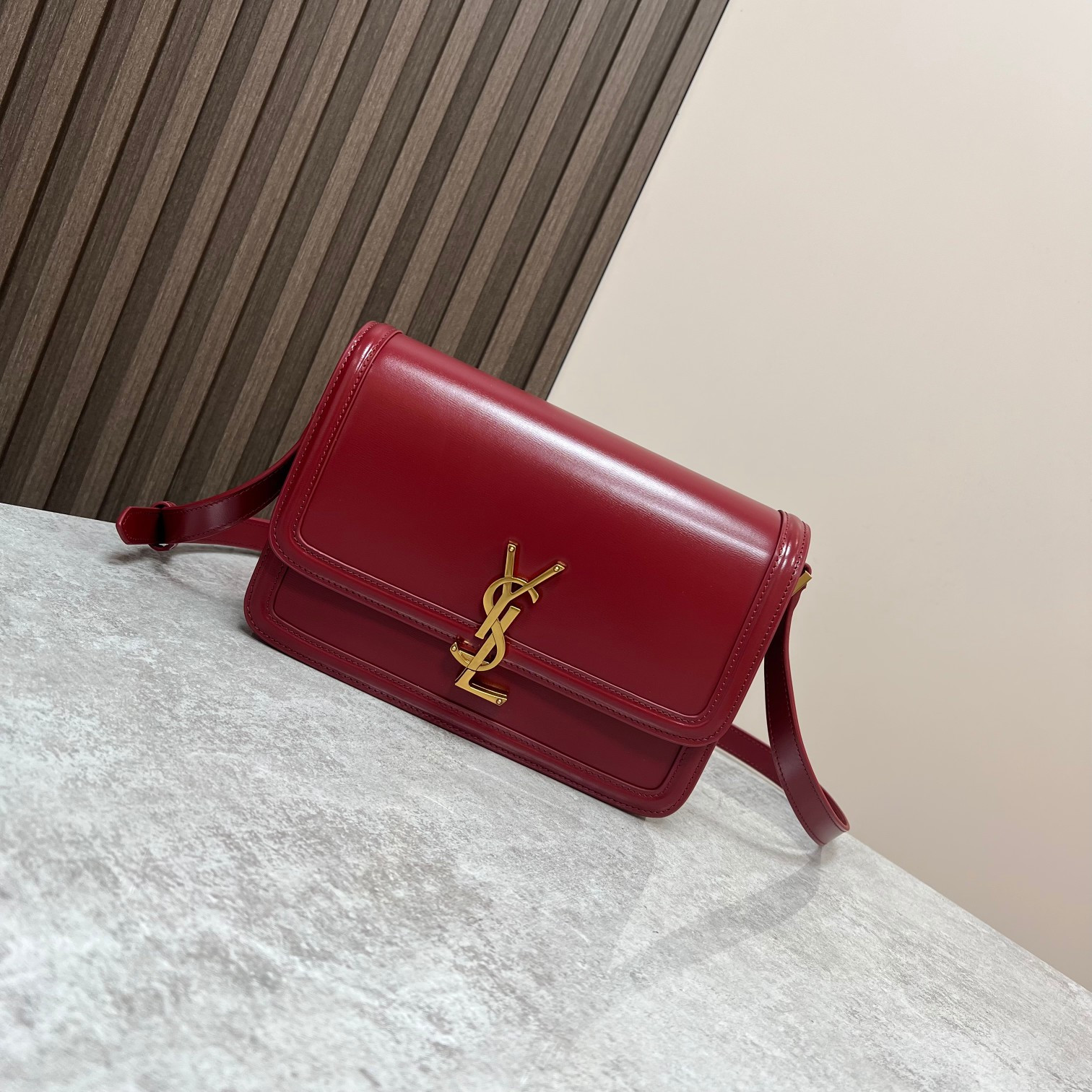 YSL SOLFERINO MEDIUM SATCHEL IN BOX SAINT LAURENT RED 9.1 X 6.3 X 2.4 INCHES - Image 2