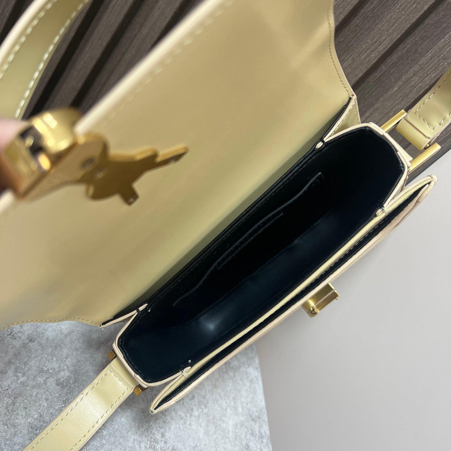 YSL SOLFERINO SMALL SATCHEL IN BOX SAINT LAURENT YELLOW 7.4 X 5.1 X 1.9 INCHES - Image 9