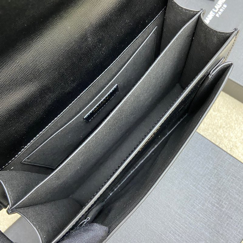 YSL SUNSET MEDIUM IN COATED-BARK LEATHER (22*16*6.5cm) - Image 9
