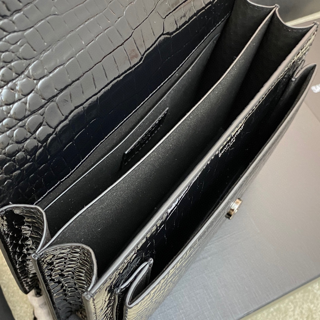 YSL SUNSET MEDIUM IN CROCODILE-EMBOSSED LEATHER NOIR(22*16*6.5cm) - Image 9