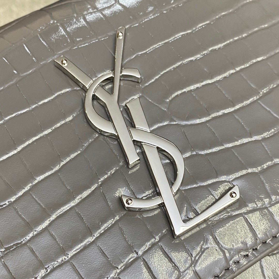 YSL SUNSET MEDIUM IN CROCODILE-EMBOSSED LEATHER GRAY(22*16*6.5cm) - Image 4