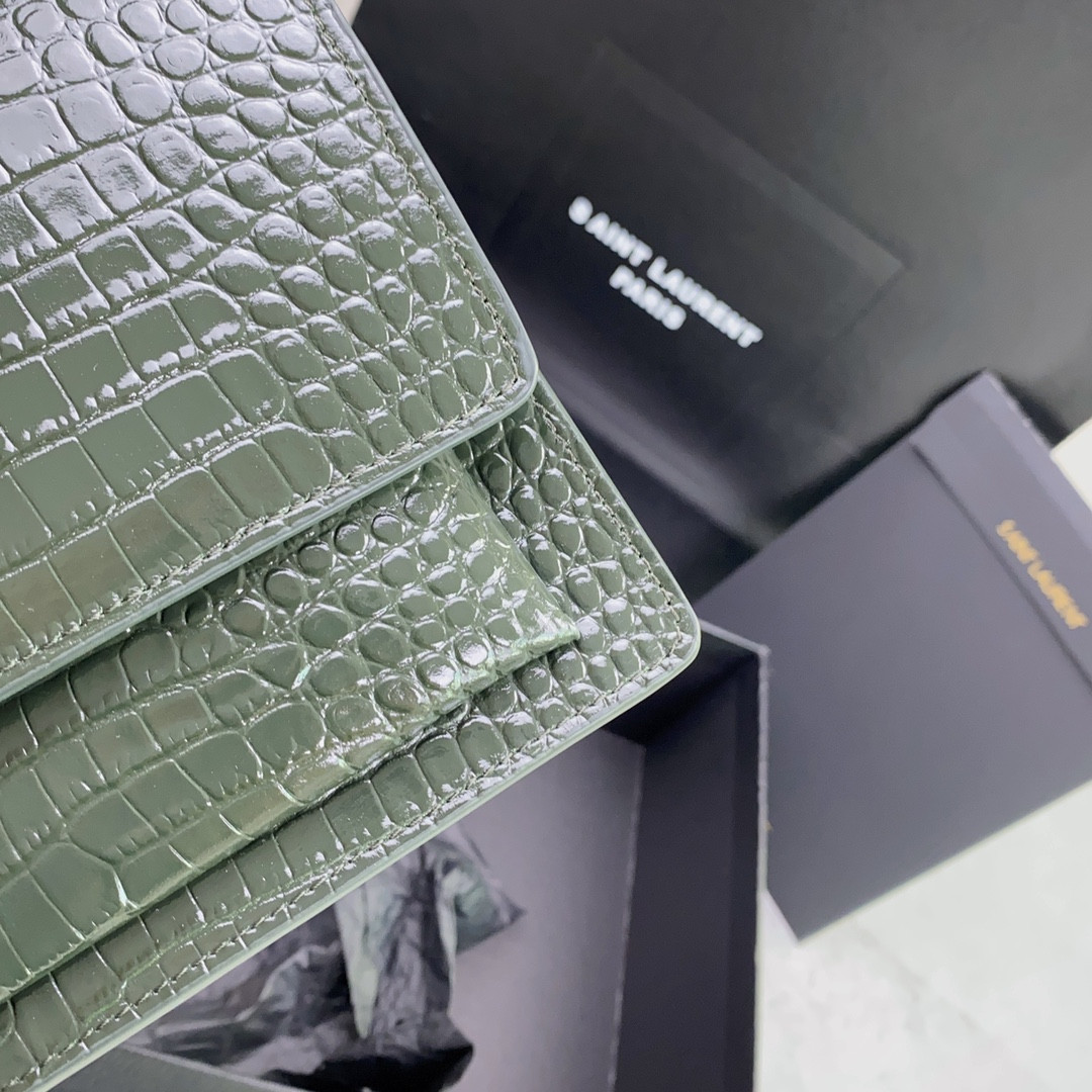 YSL SUNSET MEDIUM IN CROCODILE-EMBOSSED LEATHER MINT (22*16*6.5cm) - Image 8