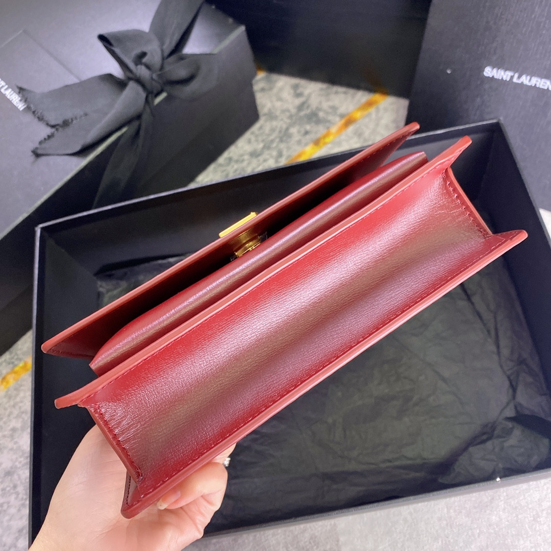 YSL SUNSET CHAIN WALLET IN SMOOTH LEATHER 7.4 X 5.5 X 2.1 INCHES - Image 6