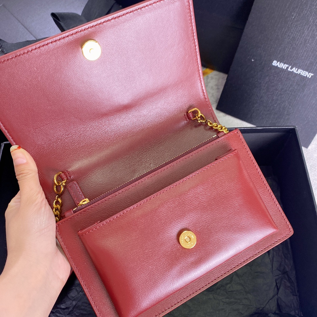 YSL SUNSET CHAIN WALLET IN SMOOTH LEATHER 7.4 X 5.5 X 2.1 INCHES - Image 8
