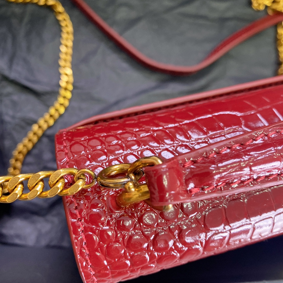 YSL SUNSET CHAIN WALLET IN CROCODILE-EMBOSSED SHINY LEATHER RED 7.4 X 5.5 X 2.1 INCHES - Image 8