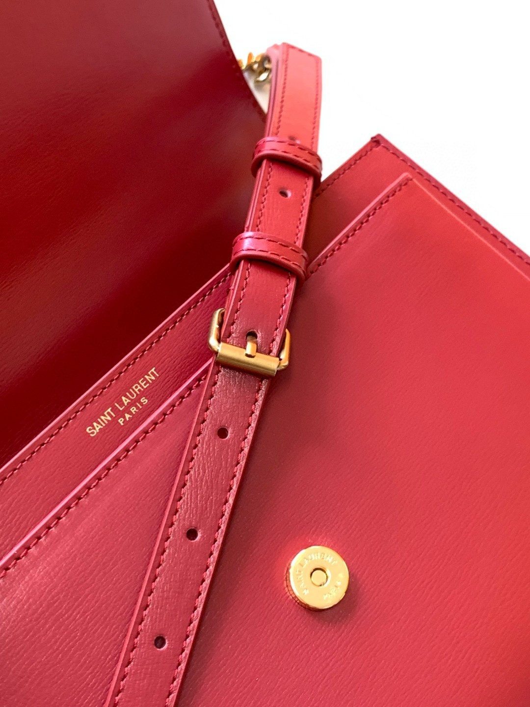 YSL SUNSET LARGE IN SMOOTH LEATHER RED 10.6 X 7 X 3.1 INCHES - Image 9