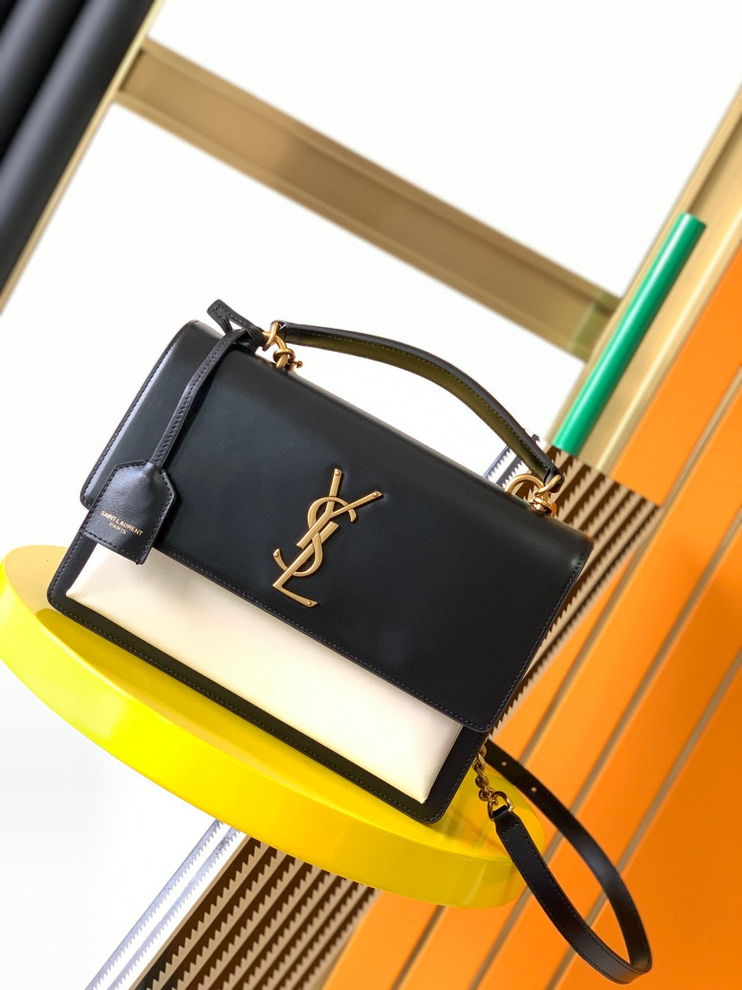 YSL SUNSET LARGE IN SMOOTH LEATHER BLACK WHITE 10.6 X 7 X 3.1 INCHES - Image 2