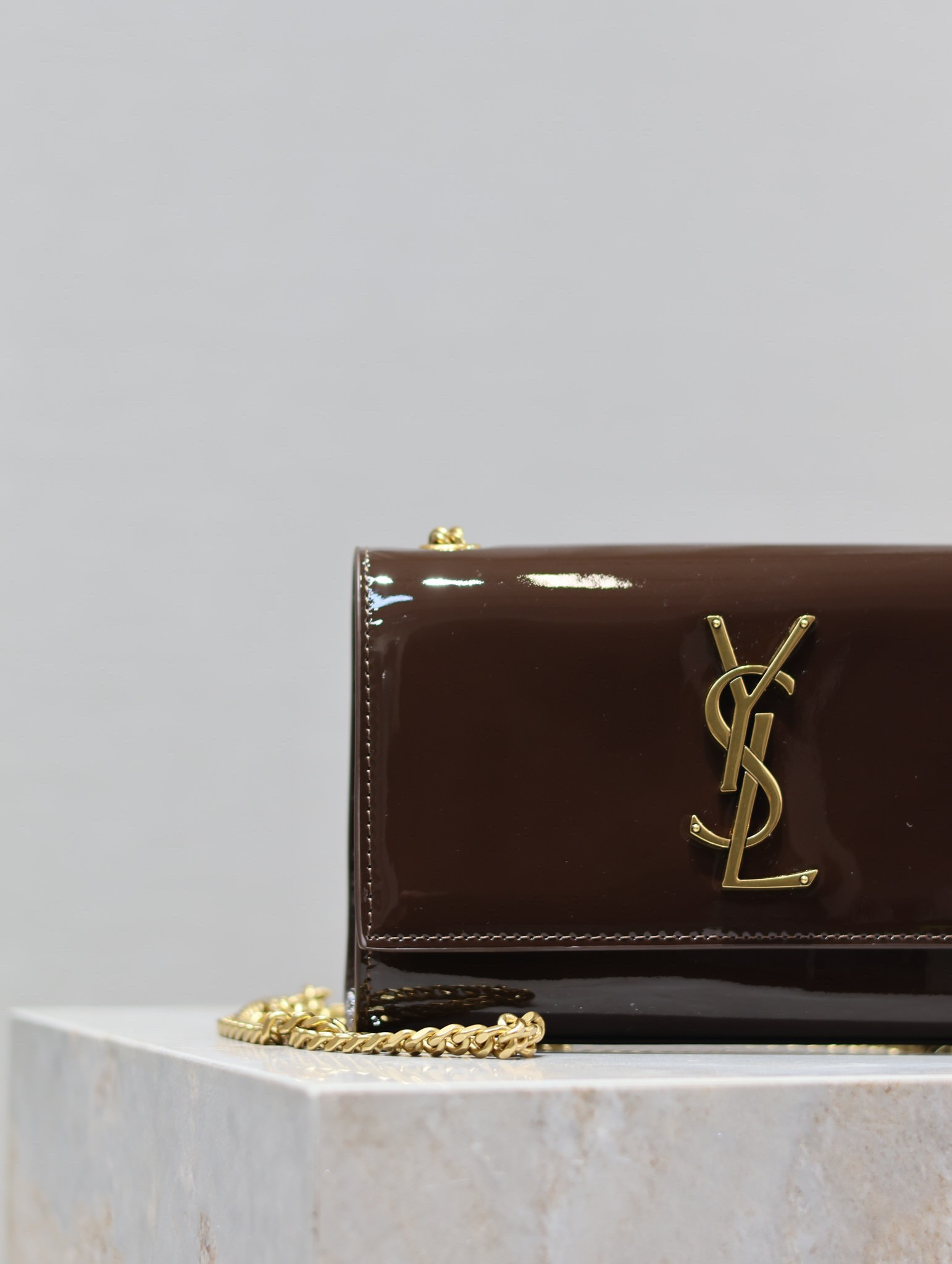 YSL KATE SMALL IN SHINY LEATHER COFFEE 7.8 X 4.9 X 1.9 INCHES - Image 4