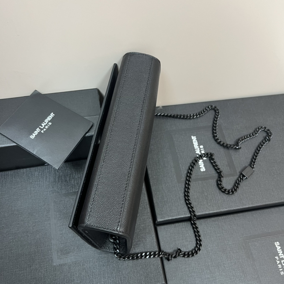 YSL KATE MEDIUM IN GRAIN DE POUDRE EMBOSSED LEATHER ALL BLACK 9.4 X 5.7 X 2.1 INCHES - Image 4
