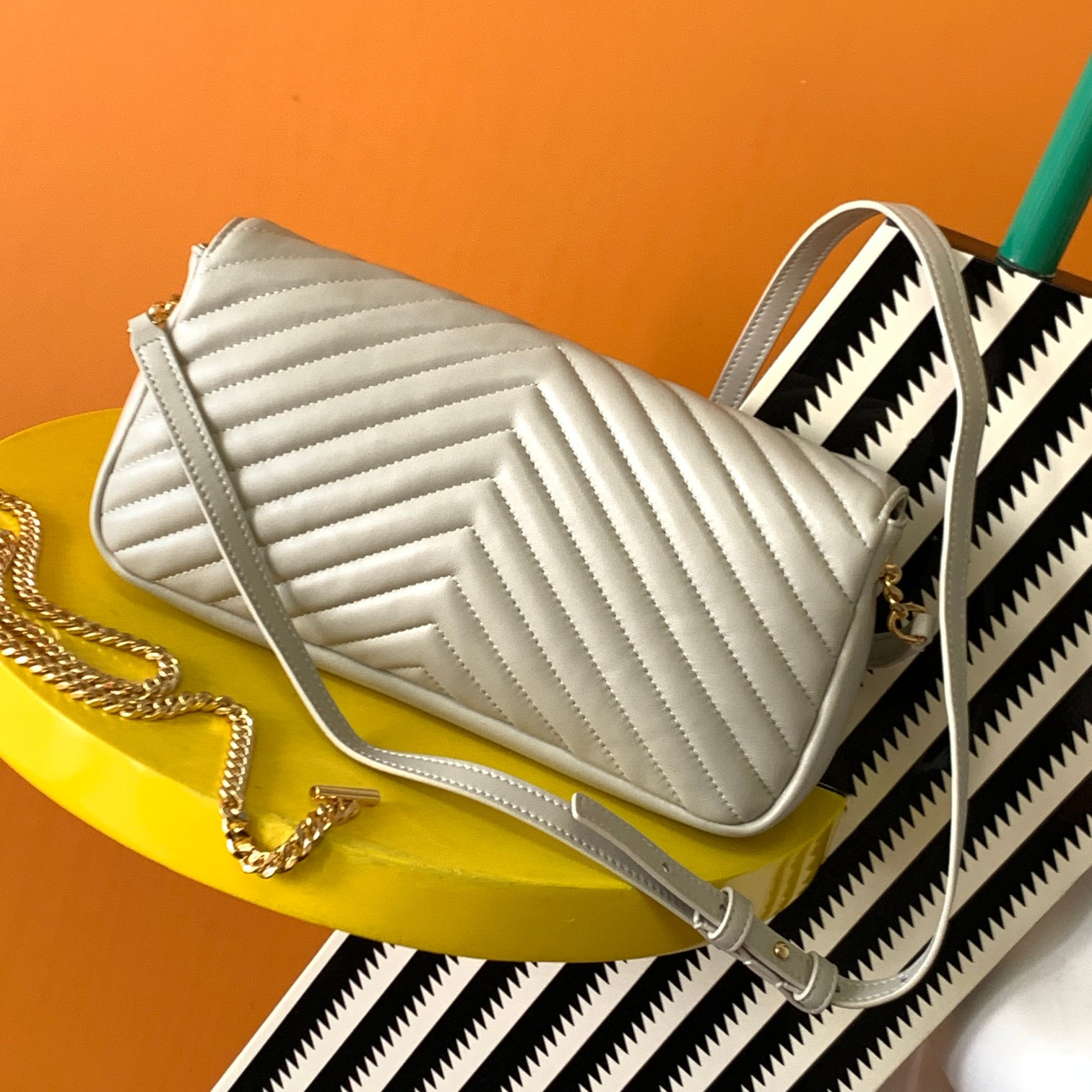 YSL KATE 99 IN QUILTED NAPPA LEATHER WHITE 10.2 X 5.3 X 1.7 INCHES - Image 4