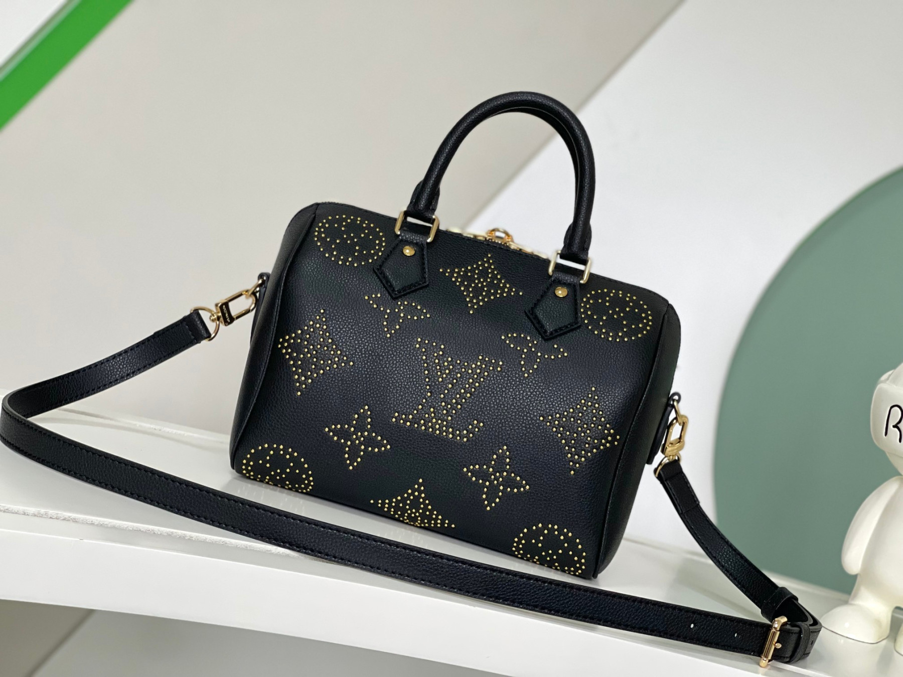 LV M46736 Speedy Bandoulière 25 9.8 x 7.5 x 5.9 inches - Image 4