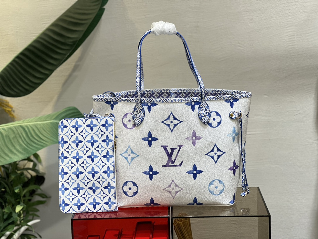 LV M22978 Neverfull MM 12.6 x 11.4 x 6.7 inches Without Box