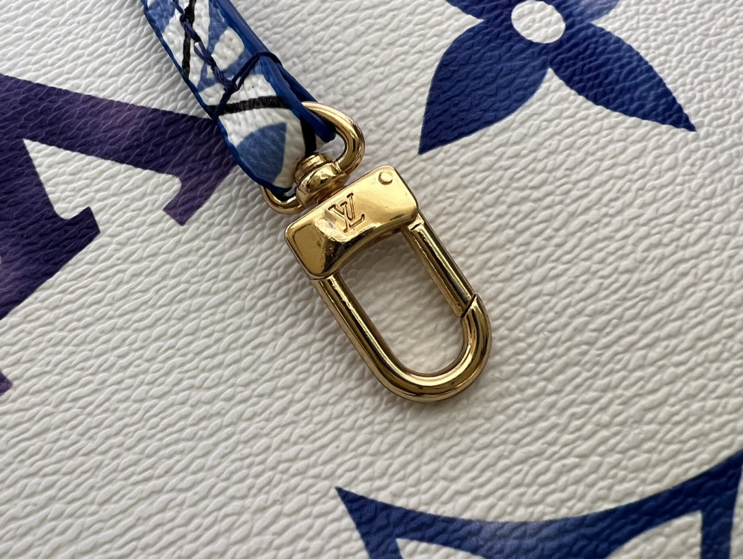 LV M22979 Neverfull MM 12.6 x 11.4 x 6.7 inches Without Box - Image 8