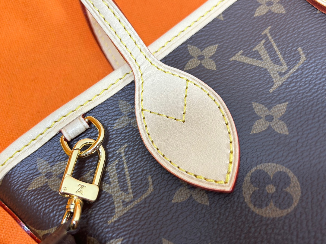 LV M46701 neverfull bb 9.4 x 5.5 x 3.5 inches - Image 6