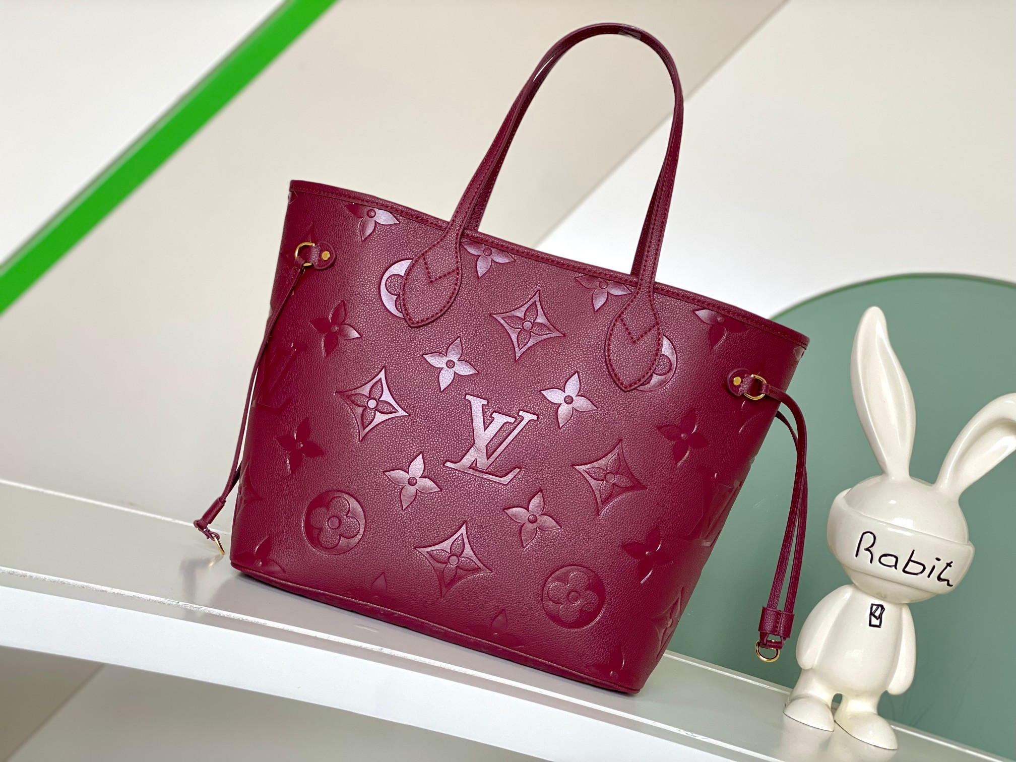 LV M46135 Neverfull MM 12.6 x 11.4 x 6.7 inches Without Box