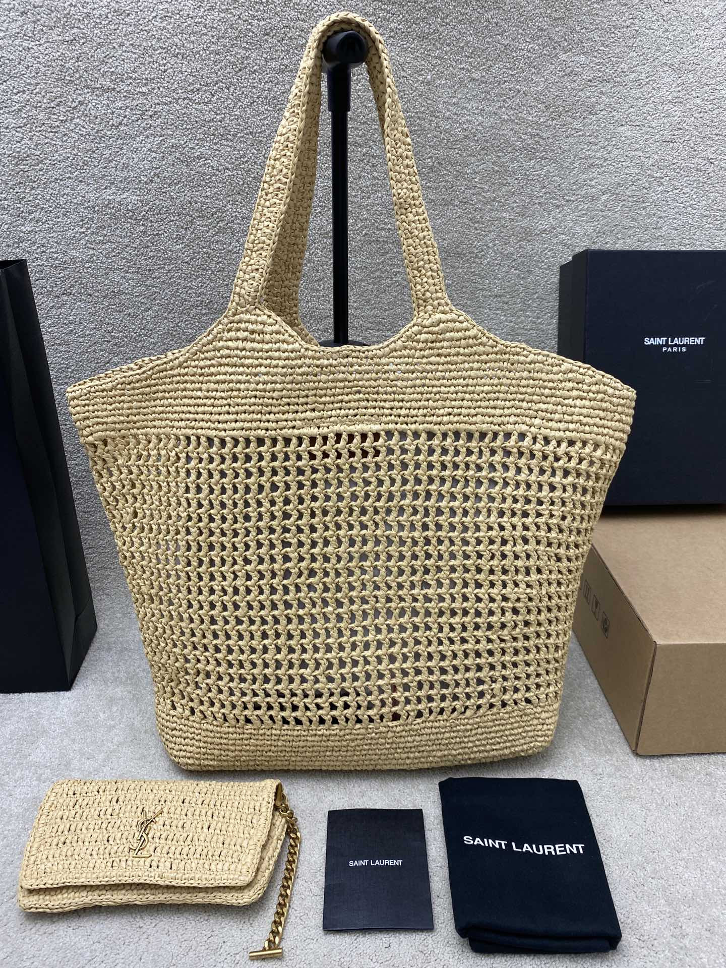 YSL ICARE IN RAFFIA Color Natural - Image 3