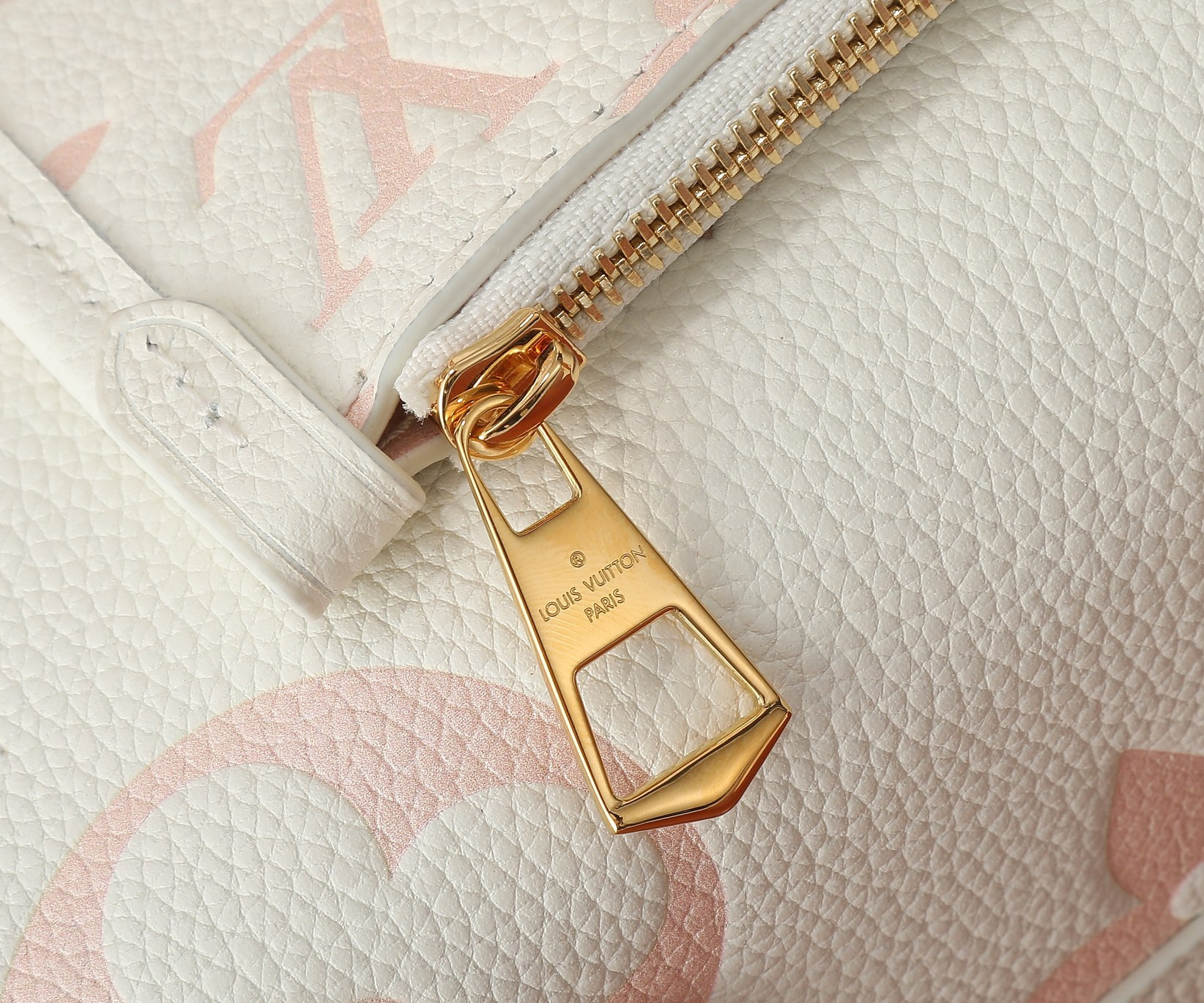 LV CarryAll PM M24141 11.6x9.4x4.7 inches - Image 16