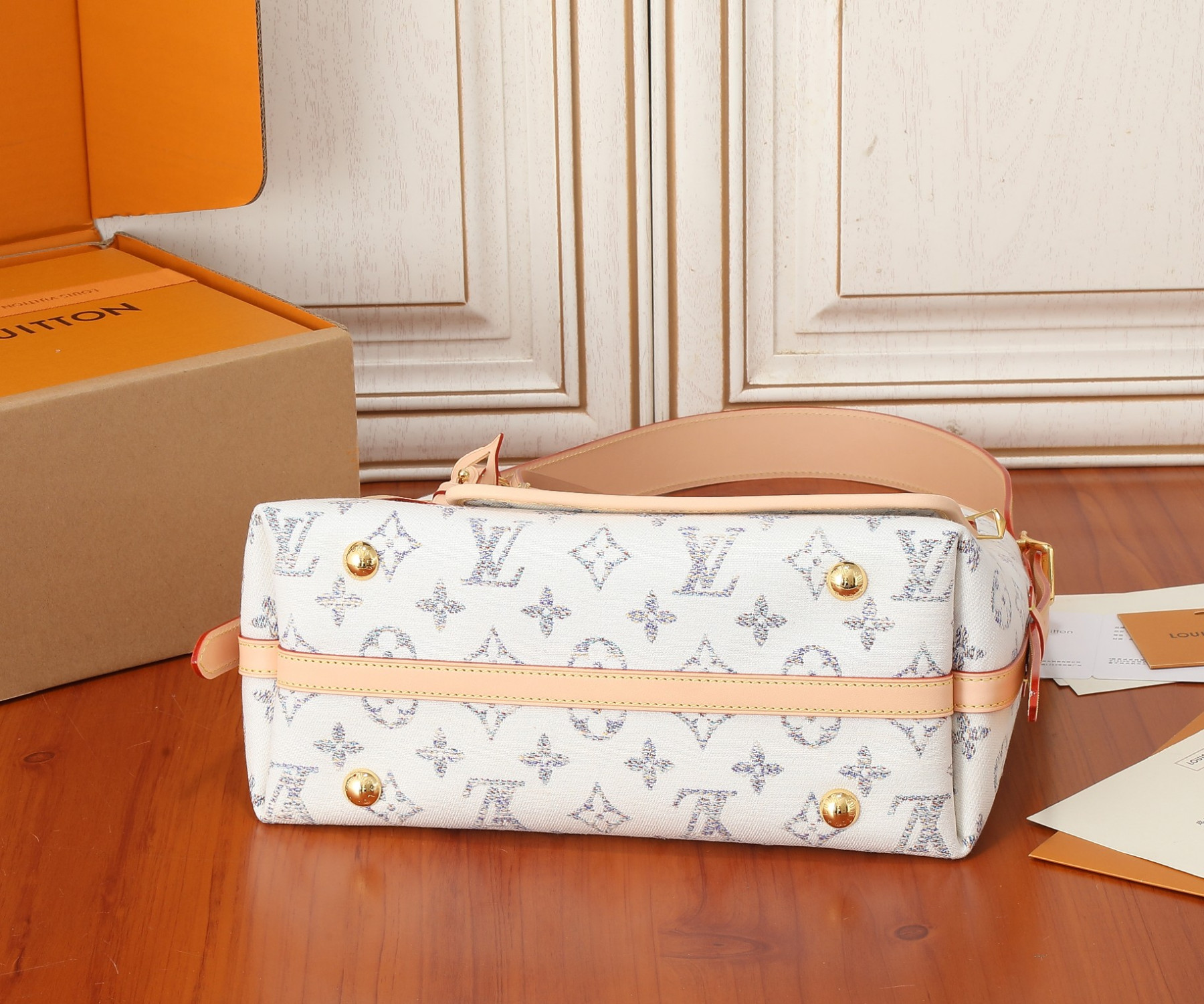 LV CarryAll PM M24707 (29*24*12cm) - Image 8