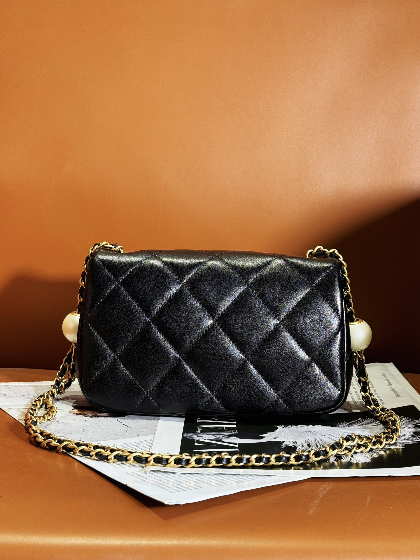 CHANEL CLASSIC HANDBAG Pearl Chain 13x20.5x6.5cm - Image 3
