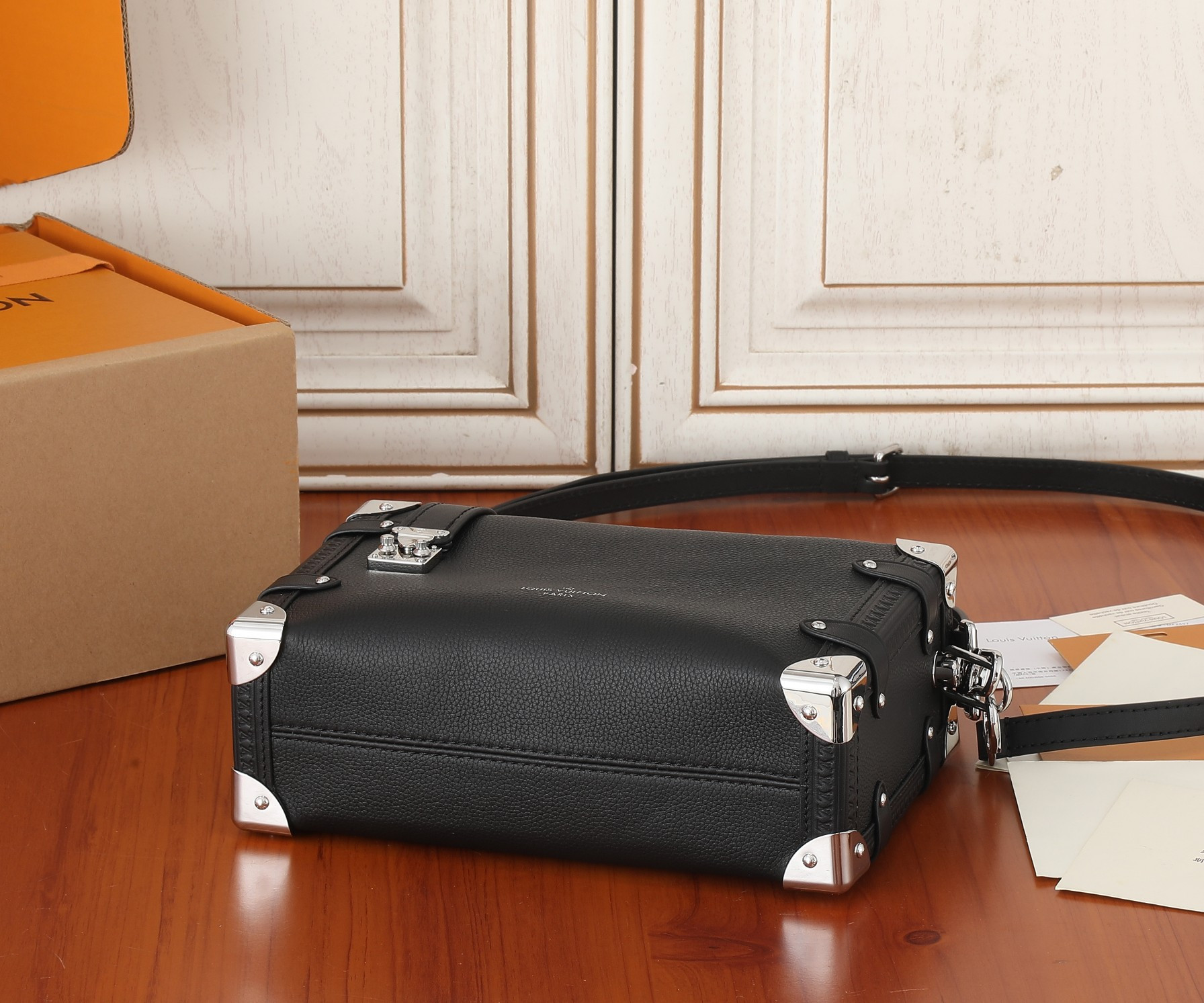 LV Side Trunk MM M25160(21*14*6cm) - Image 8