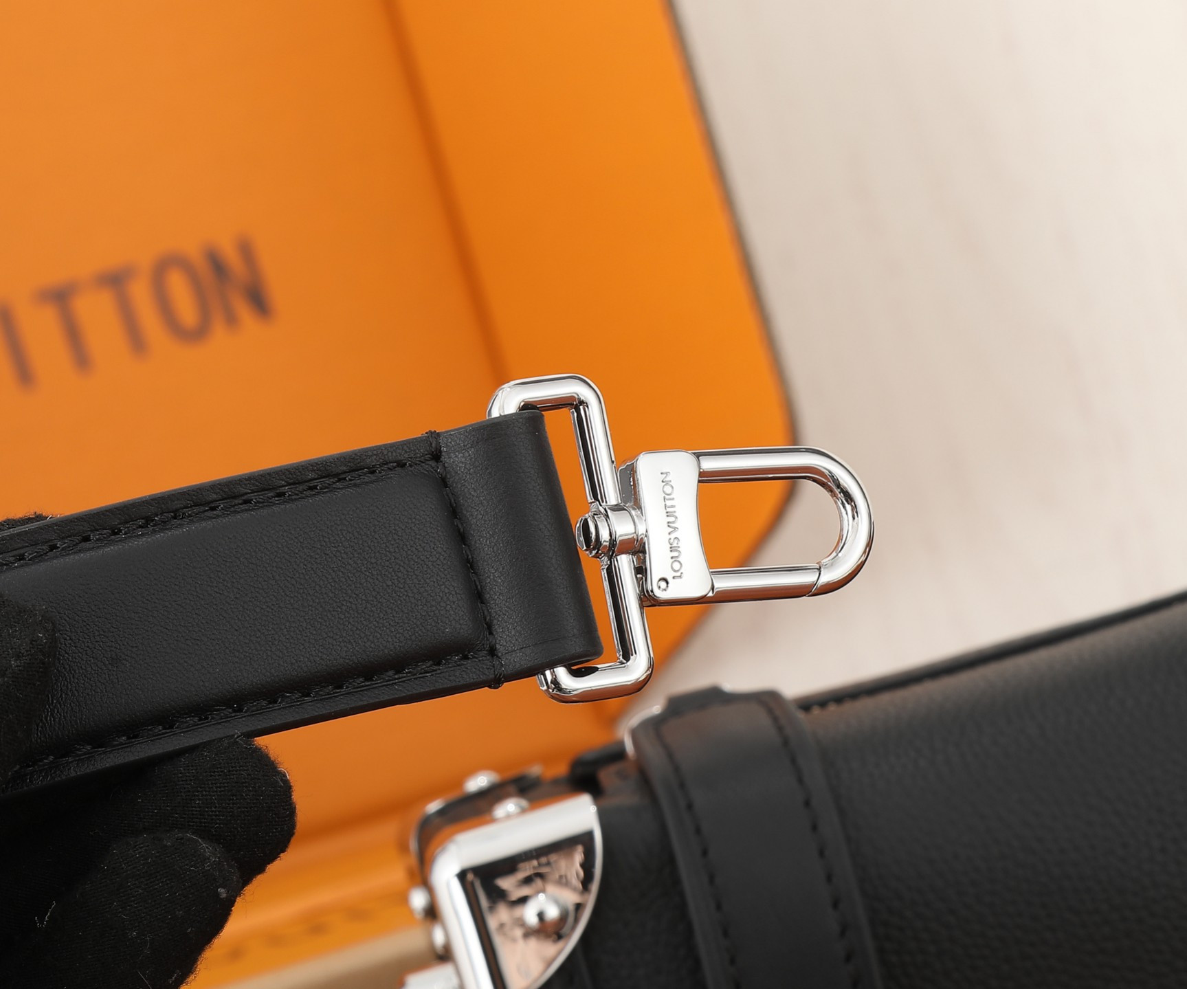 LV Side Trunk MM M25160(21*14*6cm) - Image 12