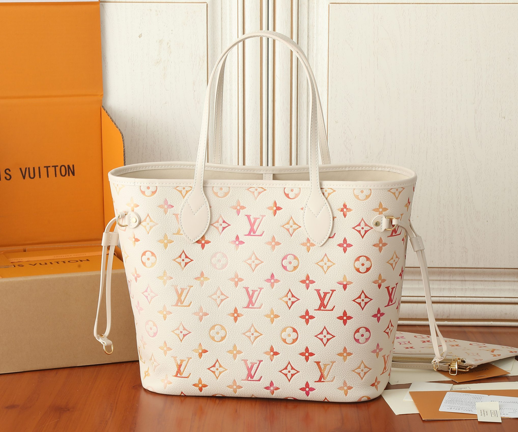 LV Neverfull MM M47080 12.2 x 11 x 5.5 in Without Box - Image 4