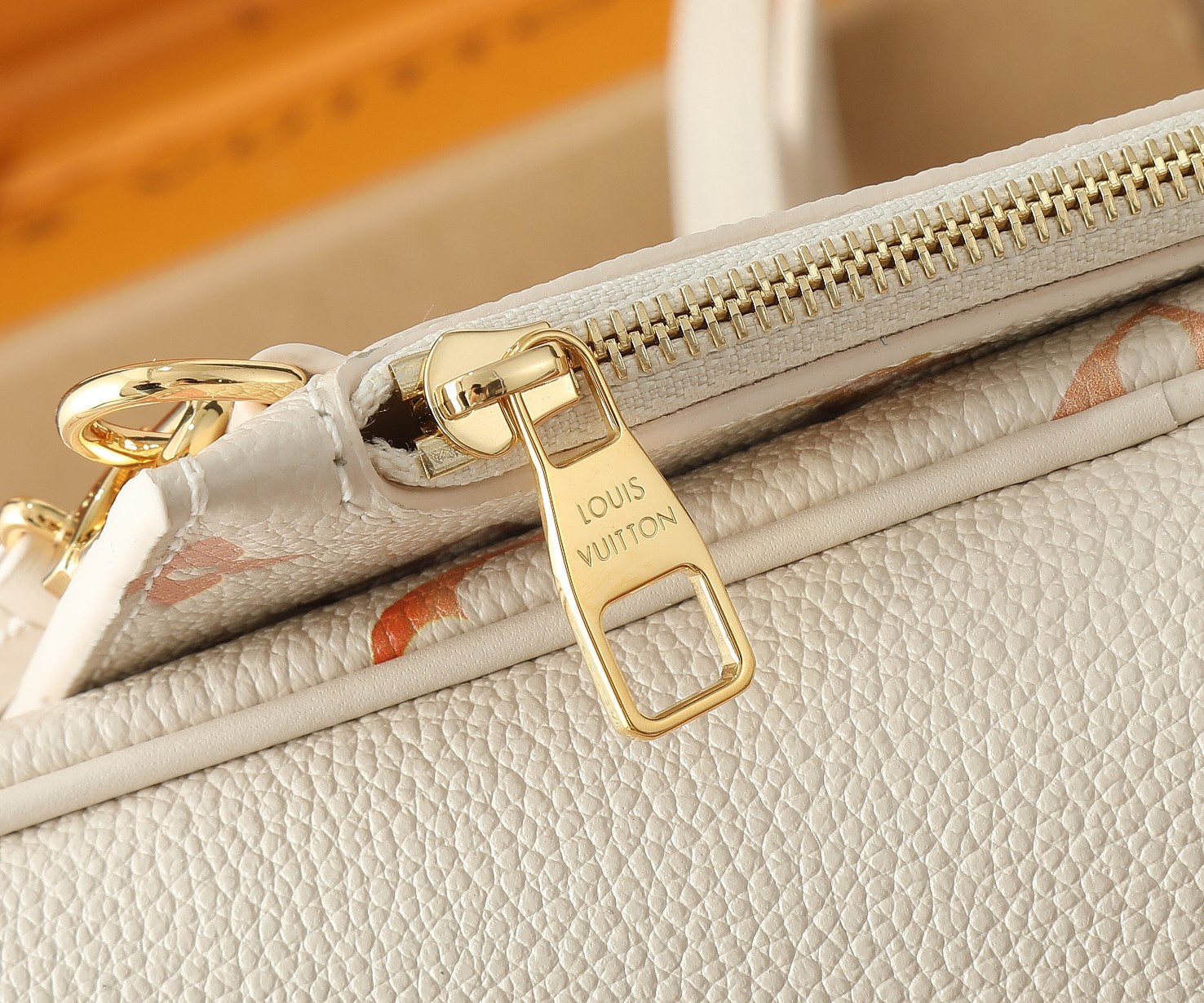 LV Neverfull MM M47080 12.2 x 11 x 5.5 in Without Box - Image 7