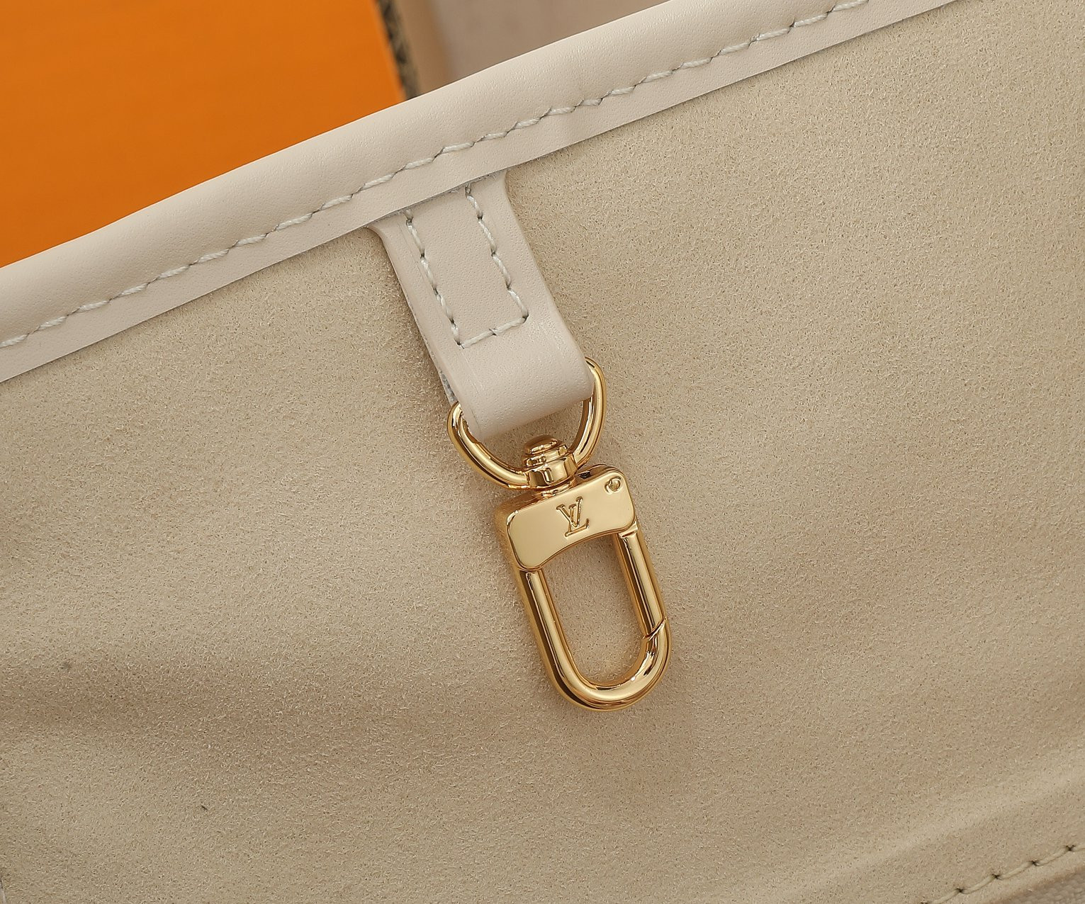 LV Neverfull MM M47080 12.2 x 11 x 5.5 in Without Box - Image 12