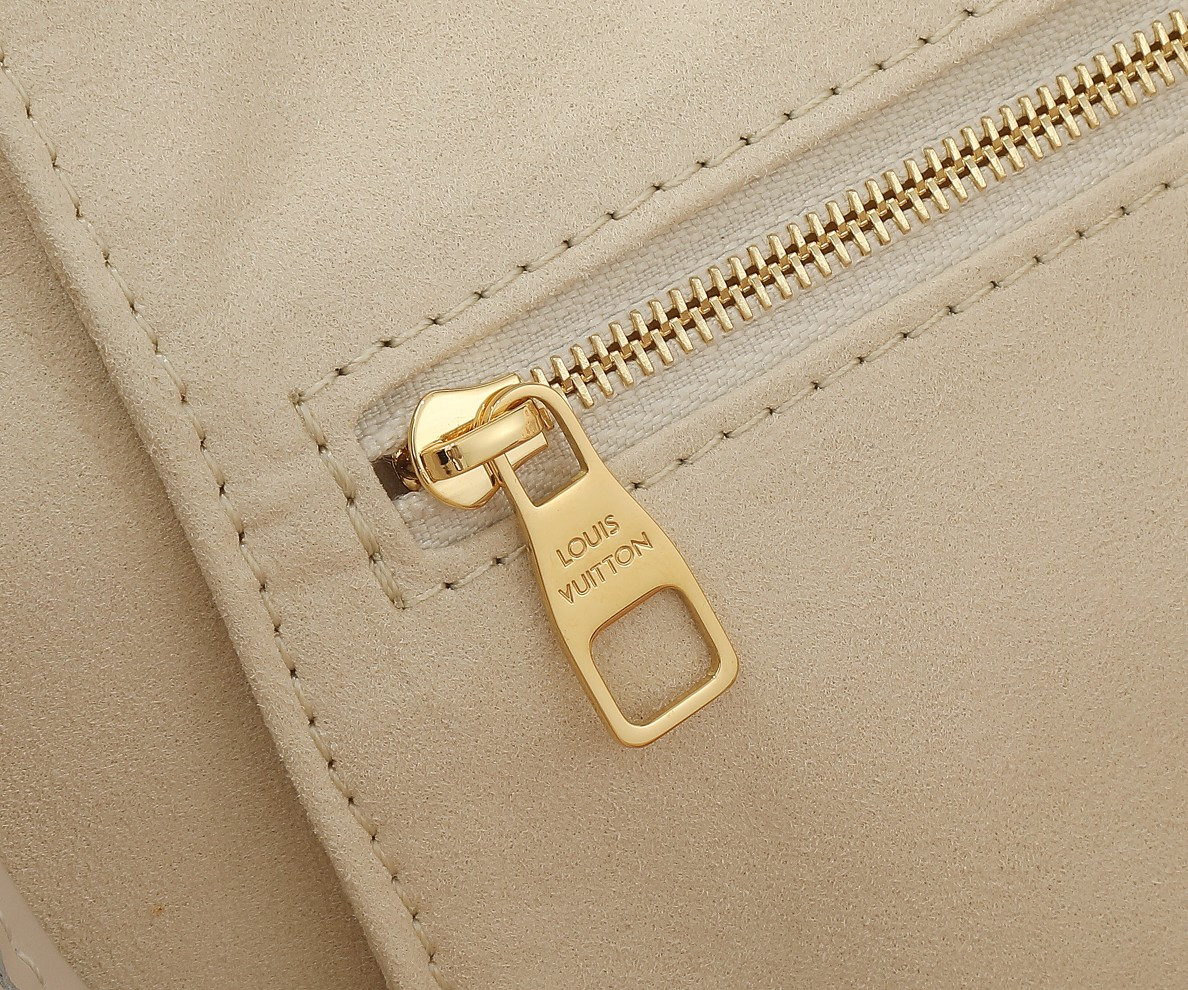 LV Neverfull MM M47080 12.2 x 11 x 5.5 in Without Box - Image 14