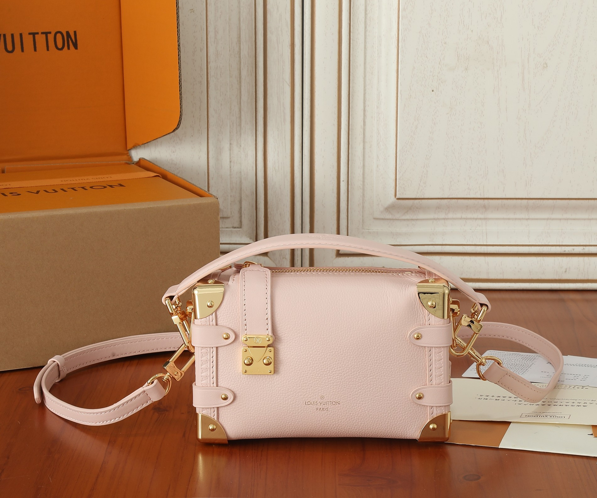 LV Side Trunk M12428 21x14x6CM