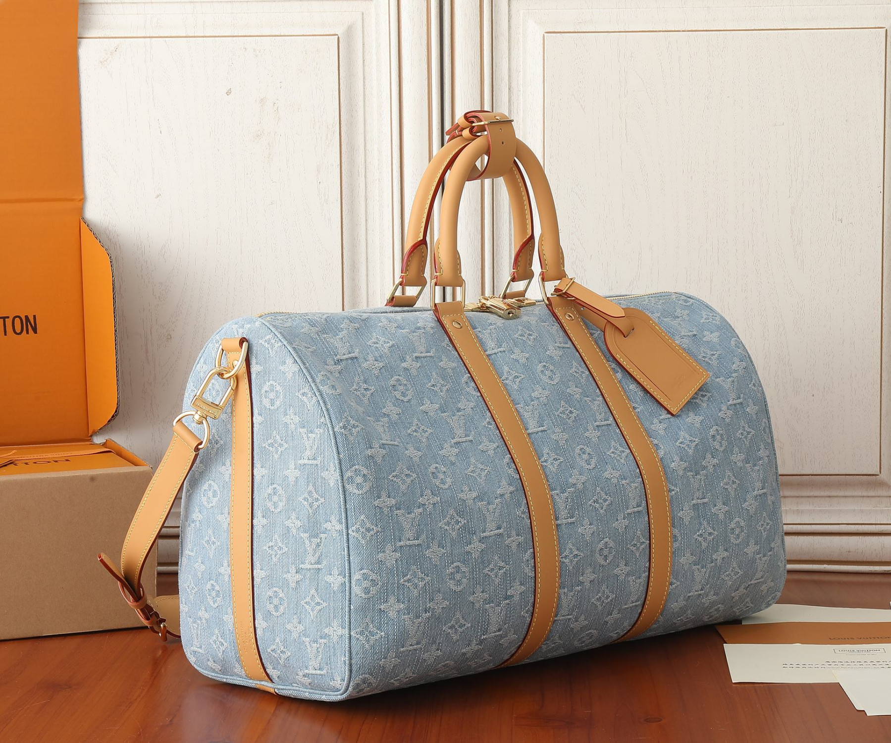 LV Keepall Bandoulière 45 M25334 17.7 x 10.6 x 7.9 inches - Image 4