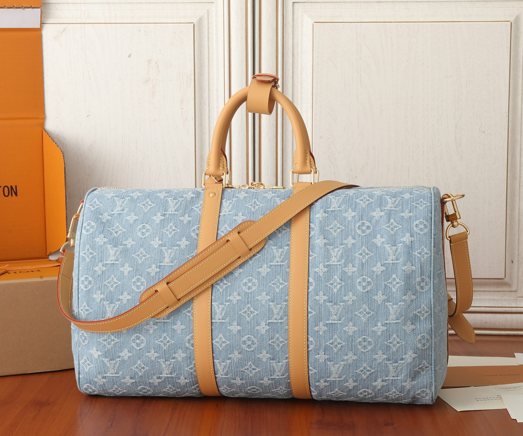 LV Keepall Bandoulière 45 M25334 17.7 x 10.6 x 7.9 inches - Image 3