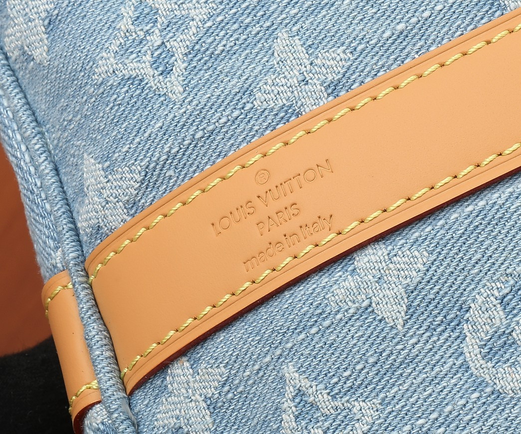 LV Keepall Bandoulière 45 M25334 17.7 x 10.6 x 7.9 inches - Image 18
