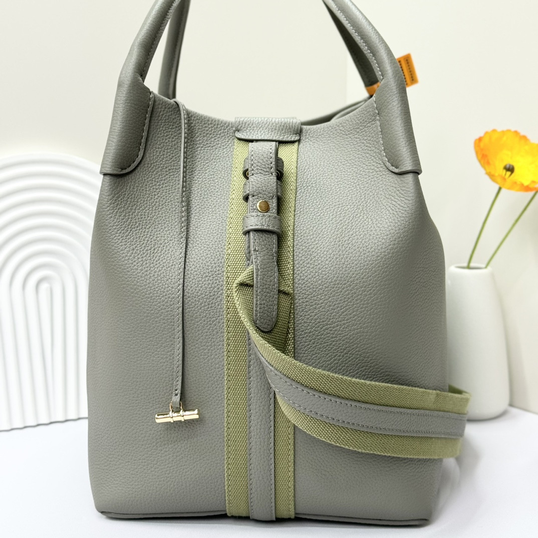 Loro Piana Large Bale Bag Grained Calfskin 24 x 20 x 27 cm - Image 5