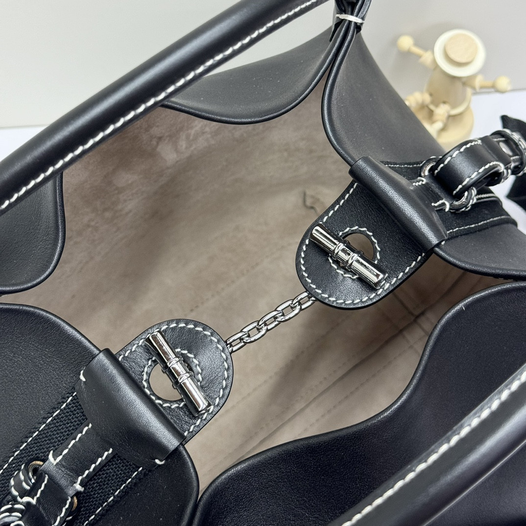Loro Piana Large Bale Bag Smooth Calfskin 24 x 20 x 27 cm - Image 9