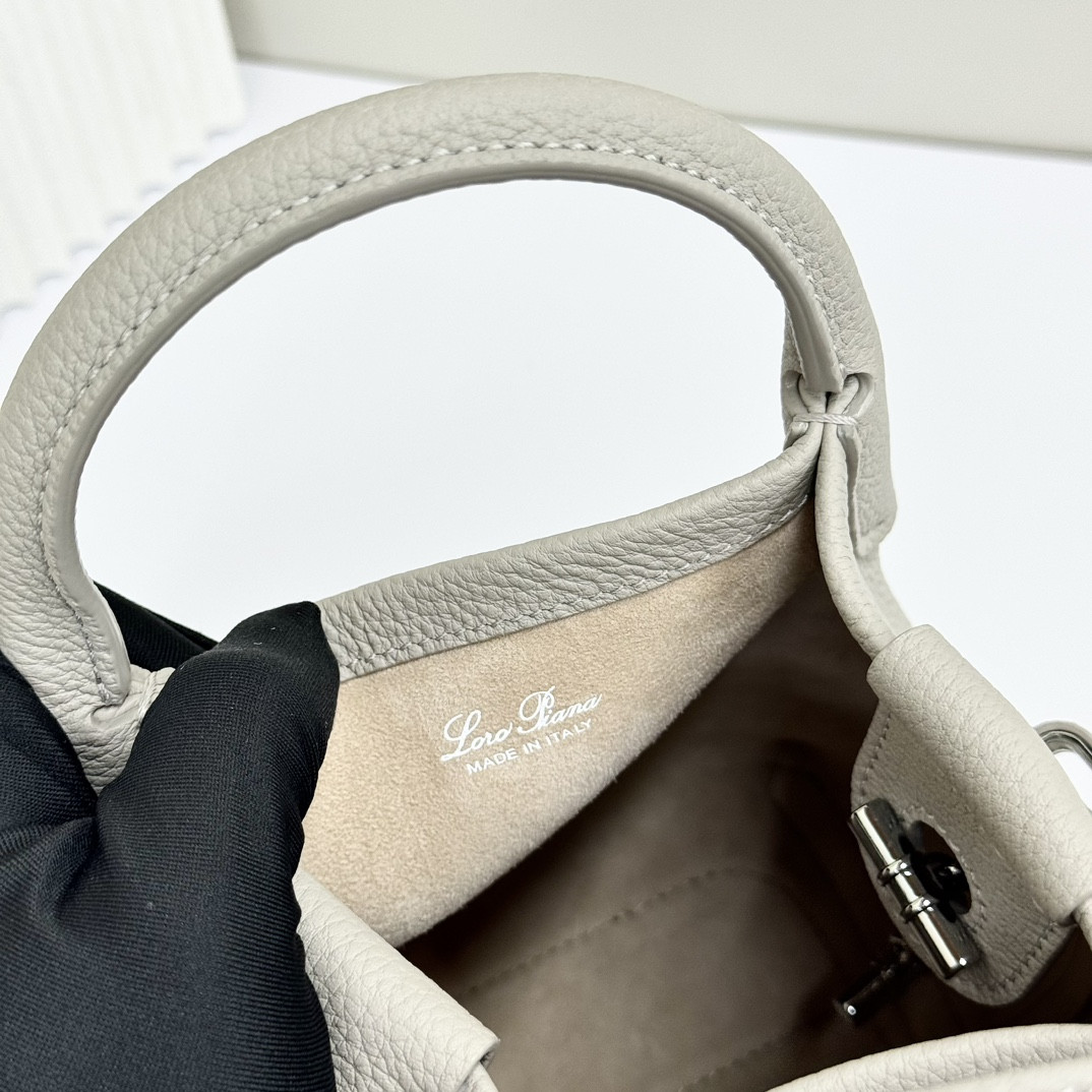 Loro Piana Micro Bale bag Grained Calfskin FAM7943 (23*16*14cm) - Image 10