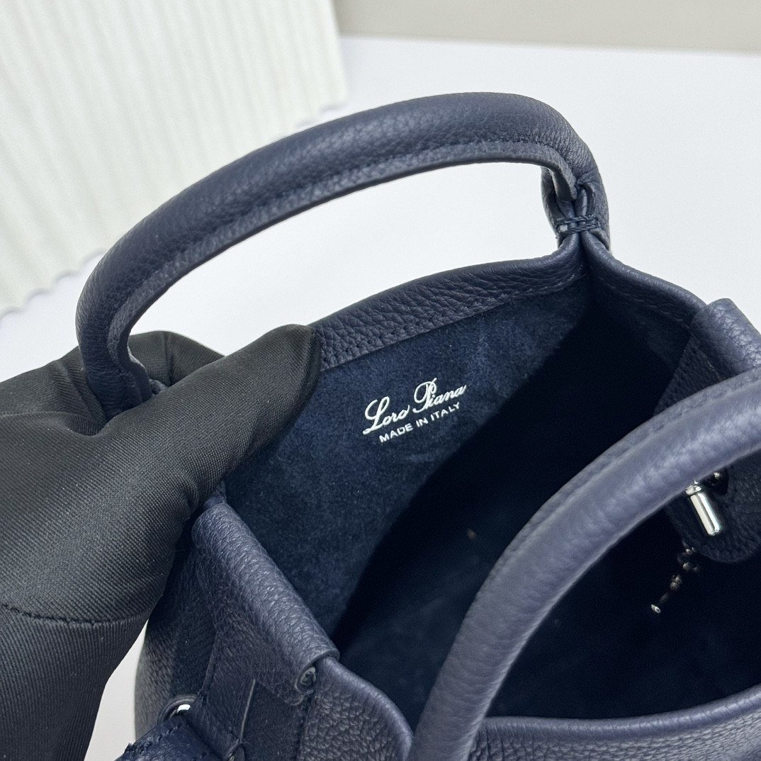 Loro Piana Micro Bale bag Grained Calfskin FAM7943 (16*13*13cm) - Image 9