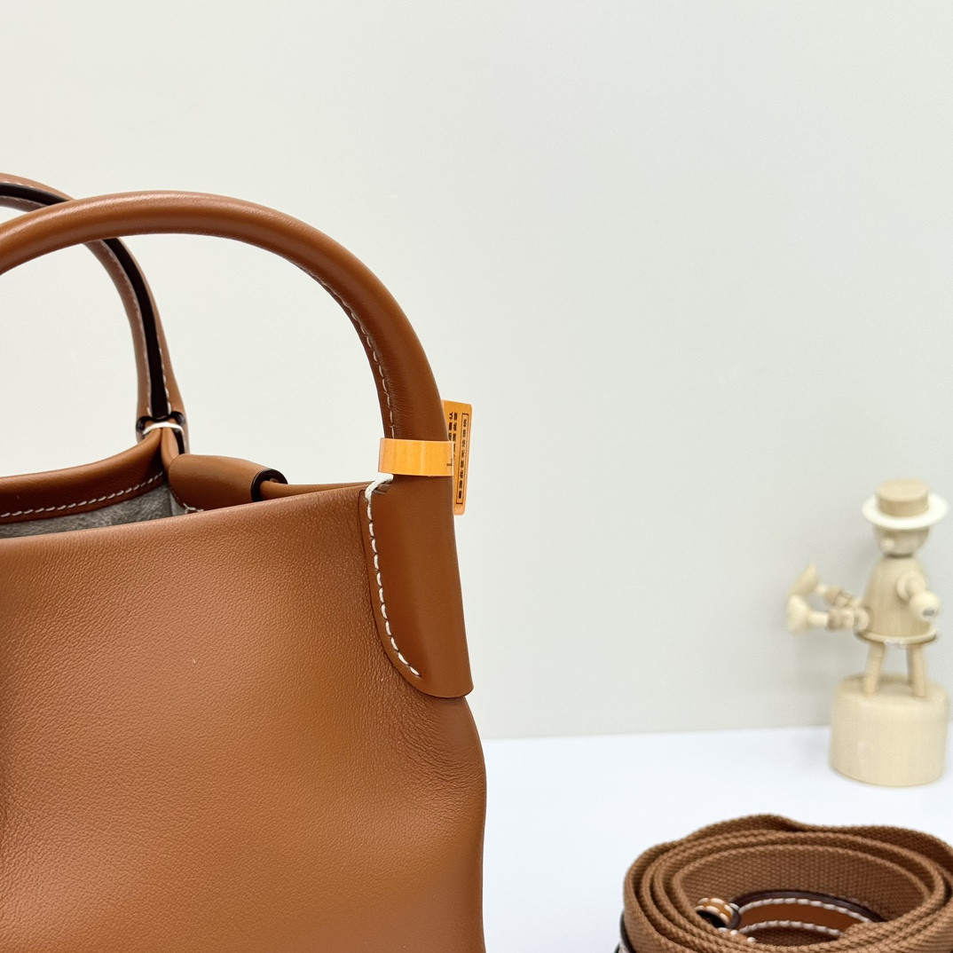 Loro Piana Micro Bale bag Smooth Calfskin FAM7943 (23*16*14cm) - Image 6