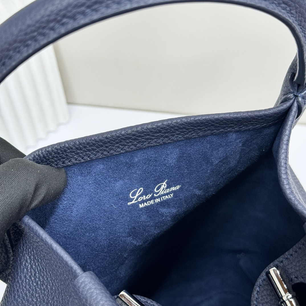 Loro Piana Small Bale Bag Calfskin(21*17*17cm) - Image 10